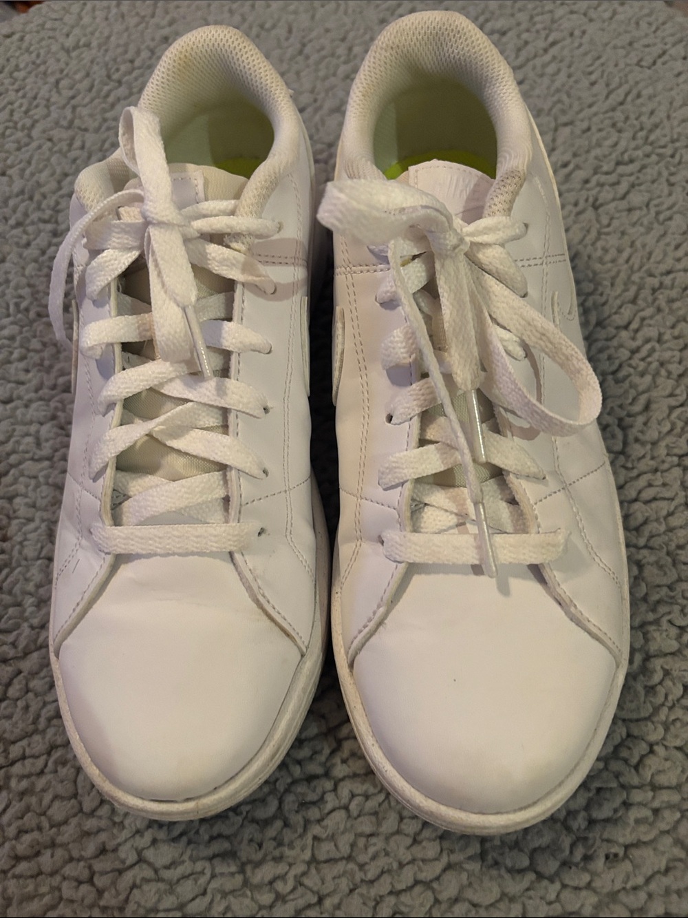 Nike Women’s Court Borough White Low-Top Lace-Up Sneakers size 8